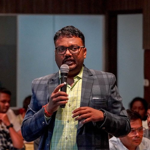 coach-sagar-gandhat2